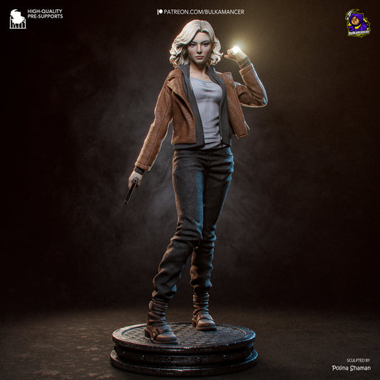 Grace Ashcroft Resident Evil | FAN ART FIGURE | 3d Printed Model | Hand painted | Resin Figure|