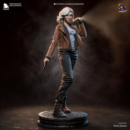 Grace Ashcroft Resident Evil | FAN ART FIGURE | 3d Printed Model | Hand painted | Resin Figure|